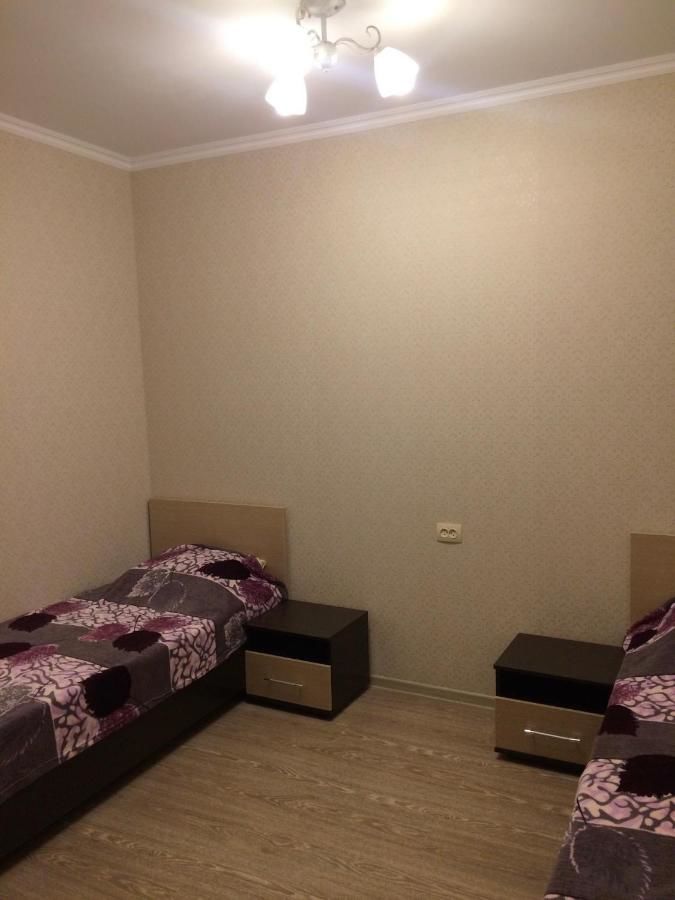 Апартаменты Двухкомнатная квартира Пицунда-8